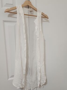 H&M Sheer Sleeveless Button Up Shirt
